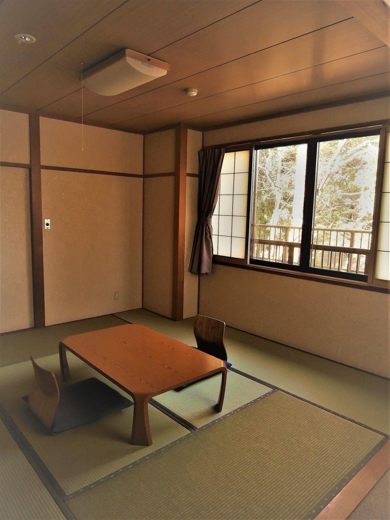 白馬八方温泉　まるに旅館
